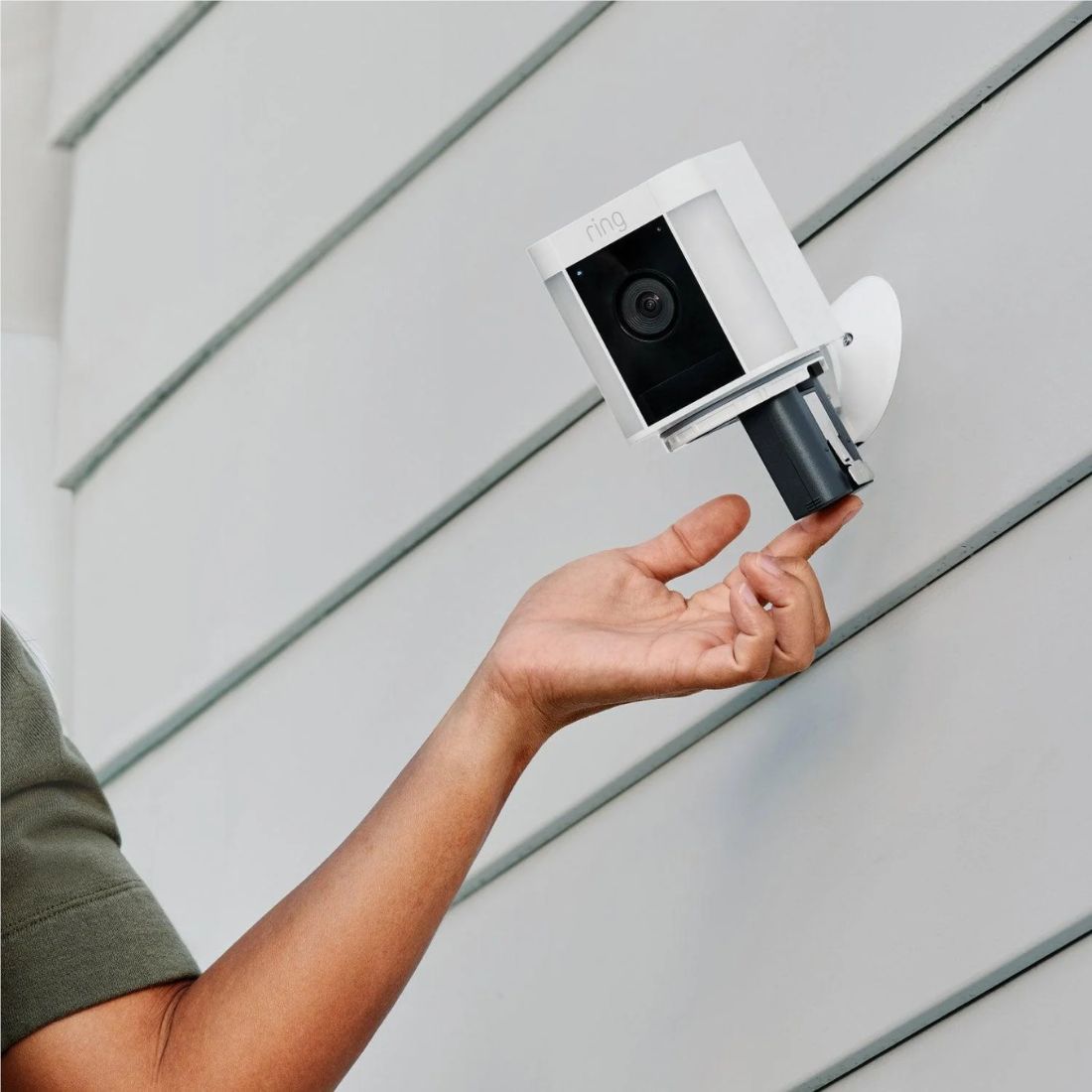 Ring Spotlight Cam Plus Battery Outdoor Camera - White
