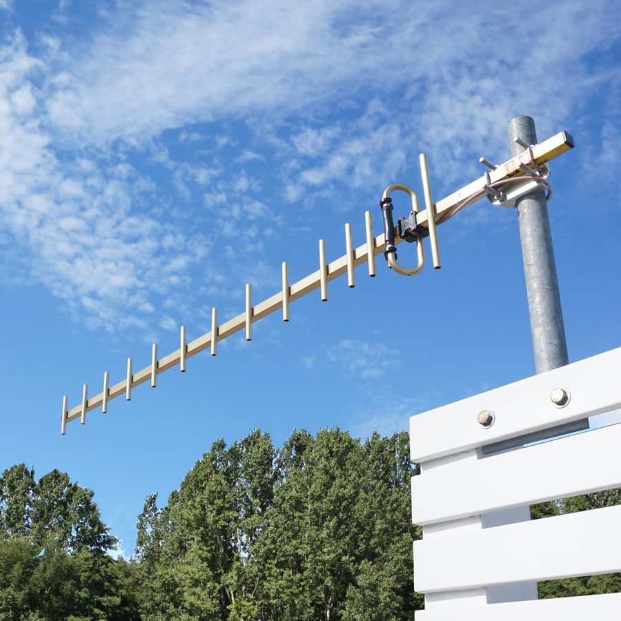 RFI Yagi 15dBi mobile signal Telstra NextG 4GX transit antenna 698-890MHZ